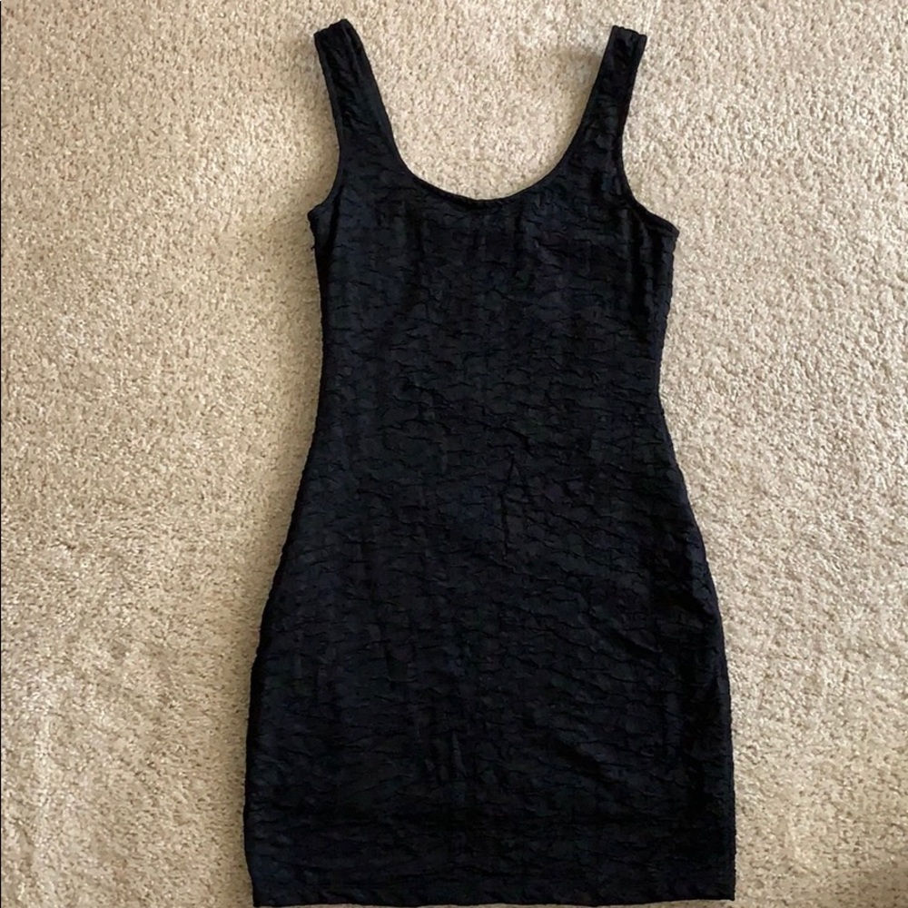 Papaya Black Bodycon dress. Size small. - Picture 7 of 7